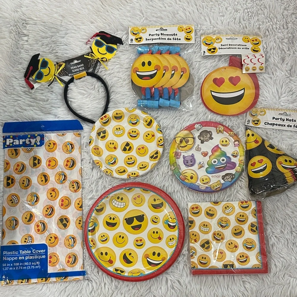 Emoji Party Supplies Set Tablecover Plates Hats Decorations Decor Headband NEW‎